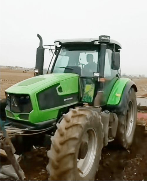 四年连购三台道依茨法尔拖拉机，用户看中了什么？